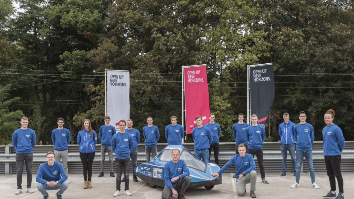 Hydromotive en waterstof, als twee druppels water